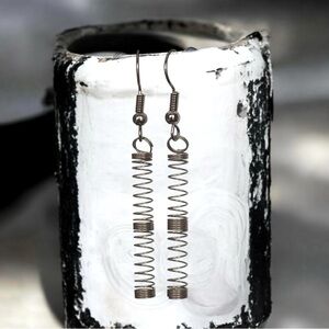 5 For $25💫GunMetal Coiled Wire Spring Punk Dangles